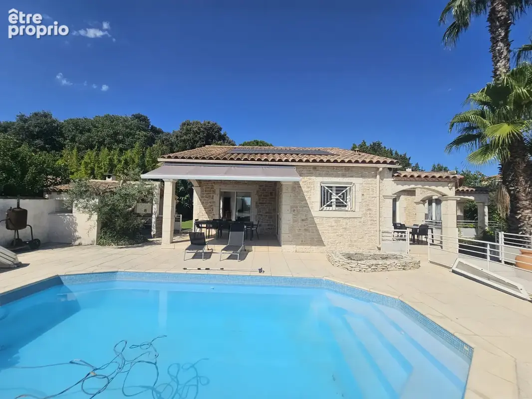 Maison familiale, piscine, garage, dépendance - 34670 - St Brès - photo 3