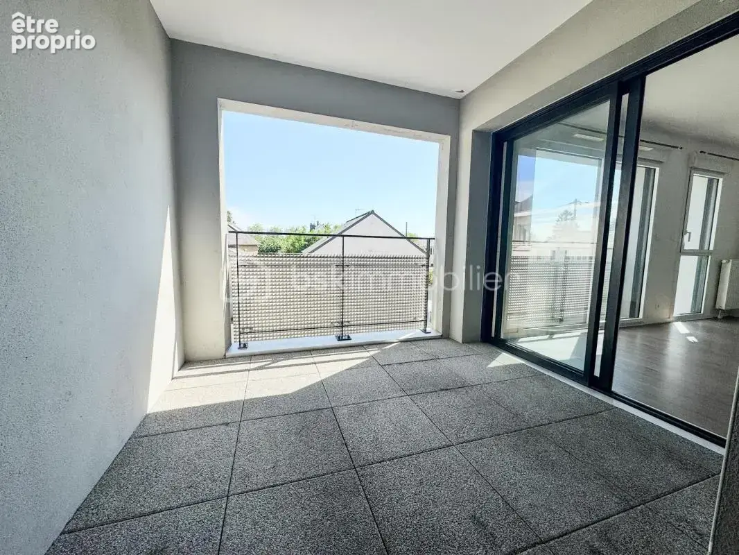 Appartement t3 - 64m2 - photo 2