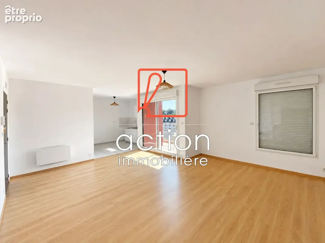 Lumineux appartement T2 de 61m2 avec balcon et parking - Centre-ville Lannion / Rive gauche - photo 2