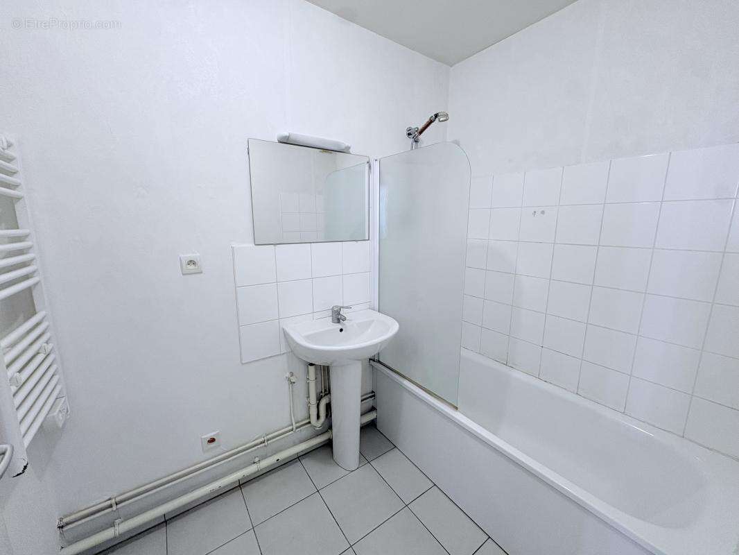 Exclusivité t2 a vendre st jacques de la lande - photo 7