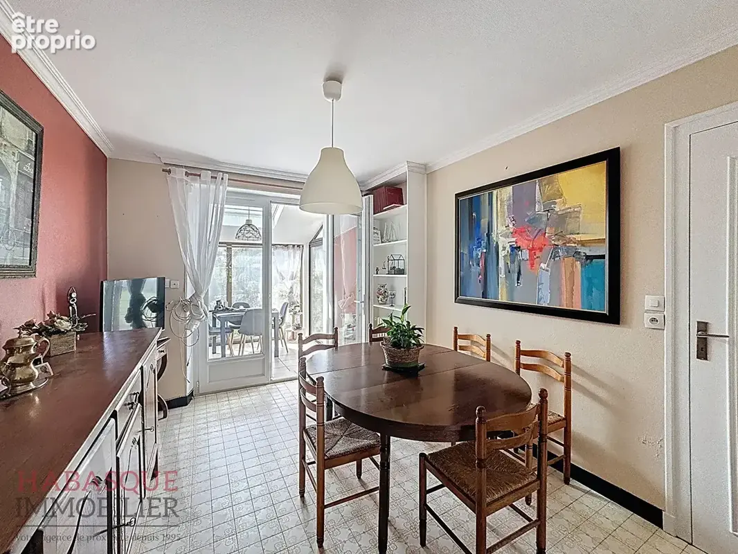 Maison Néo-Bretonne à vendre à Ploudaniel - 5 chambres, 129 m² - photo 4