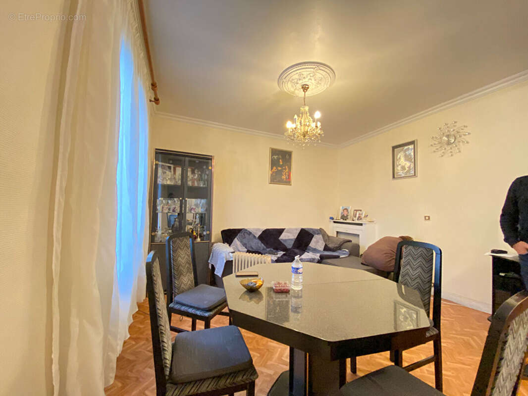 Maison à ROMAINVILLE