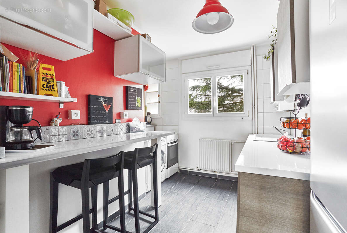 Appartement à SARTROUVILLE