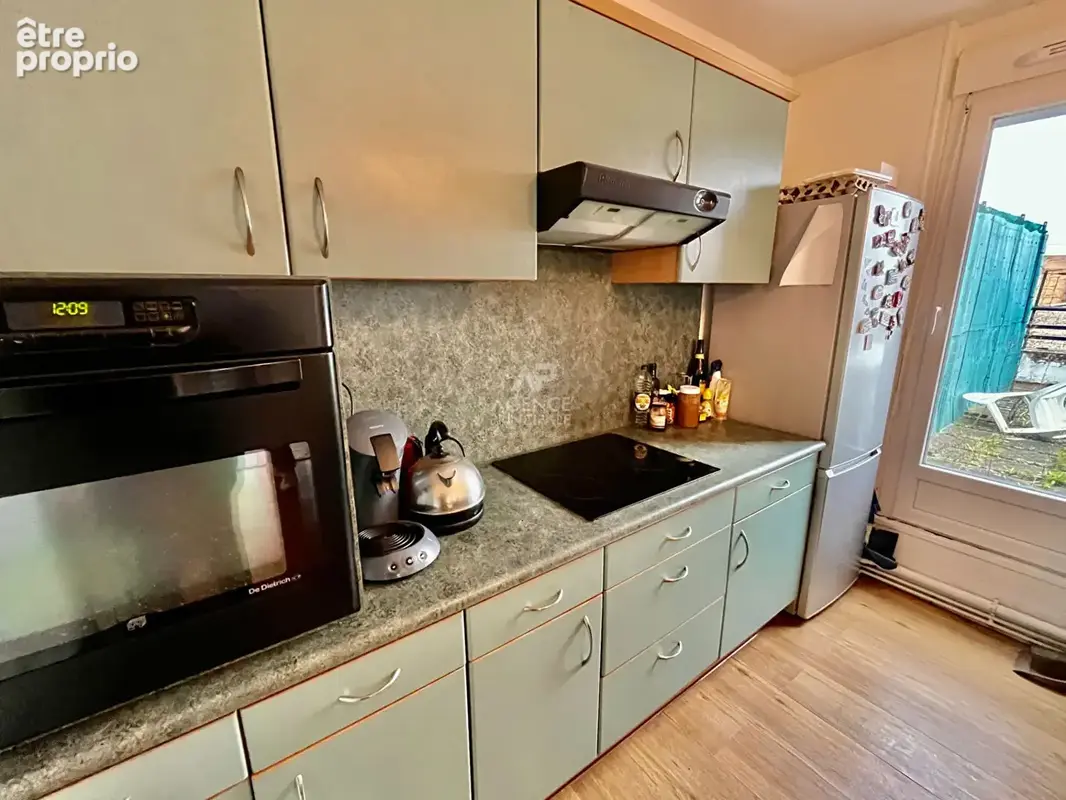 Appartement Cergy 6 pièce(s) 110.30 m2 - photo 2
