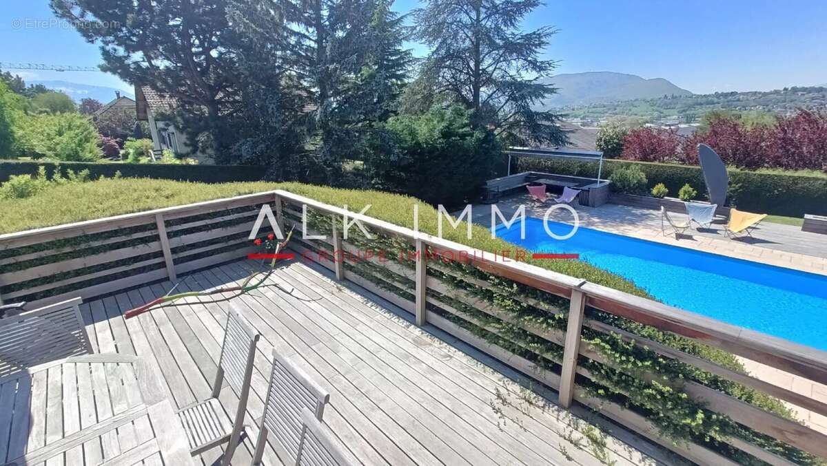 Maison à CRANVES-SALES