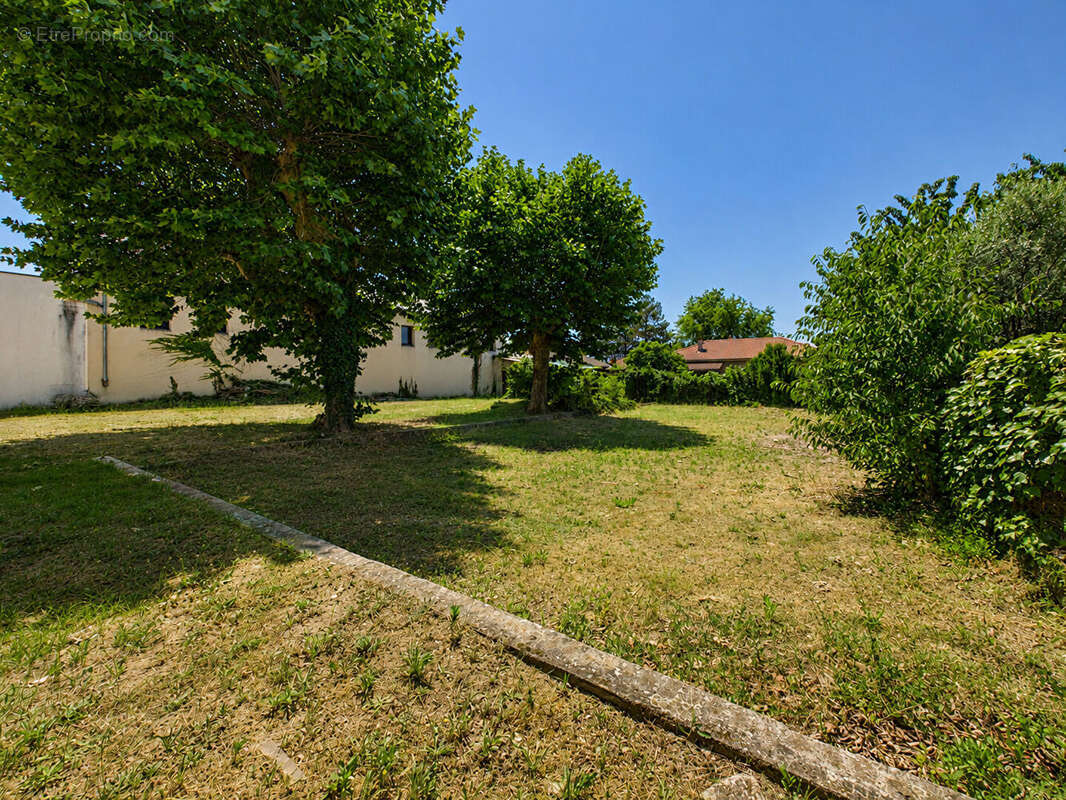 Maison à BEAUREGARD-BARET