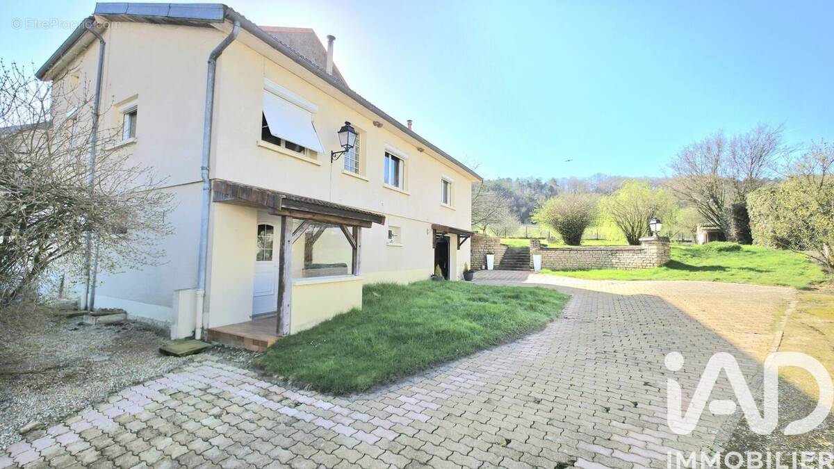 Photo 1 - Maison à BRICON