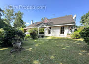 Maison à VERNEUIL-SUR-SEINE