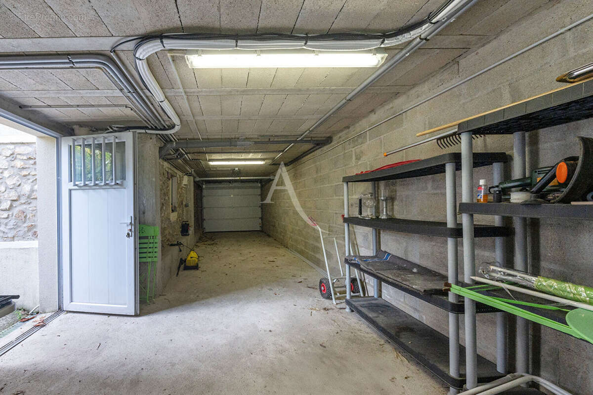 Maison à VAIRES-SUR-MARNE