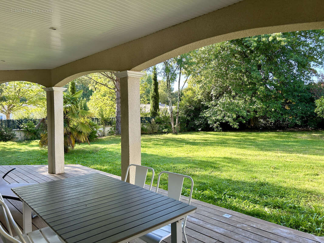 Maison à SALLEBOEUF