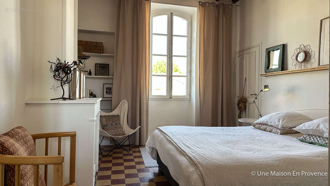 Duplex avec studio attenant et terrasse à Uzes - photo 6