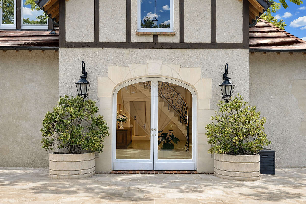 Maison à CHANTILLY