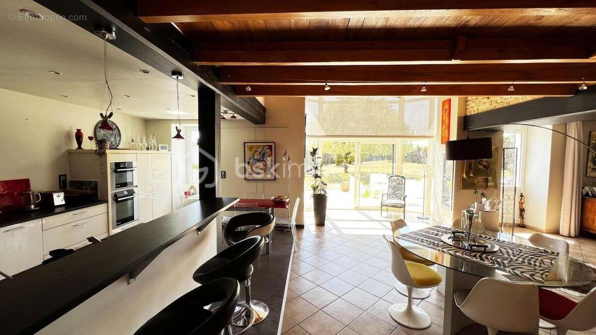Maison à BALANZAC