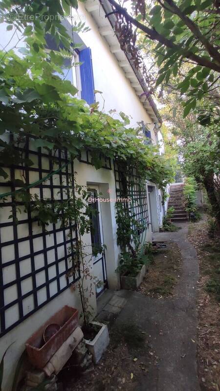 Maison à CASTILLON-LA-BATAILLE