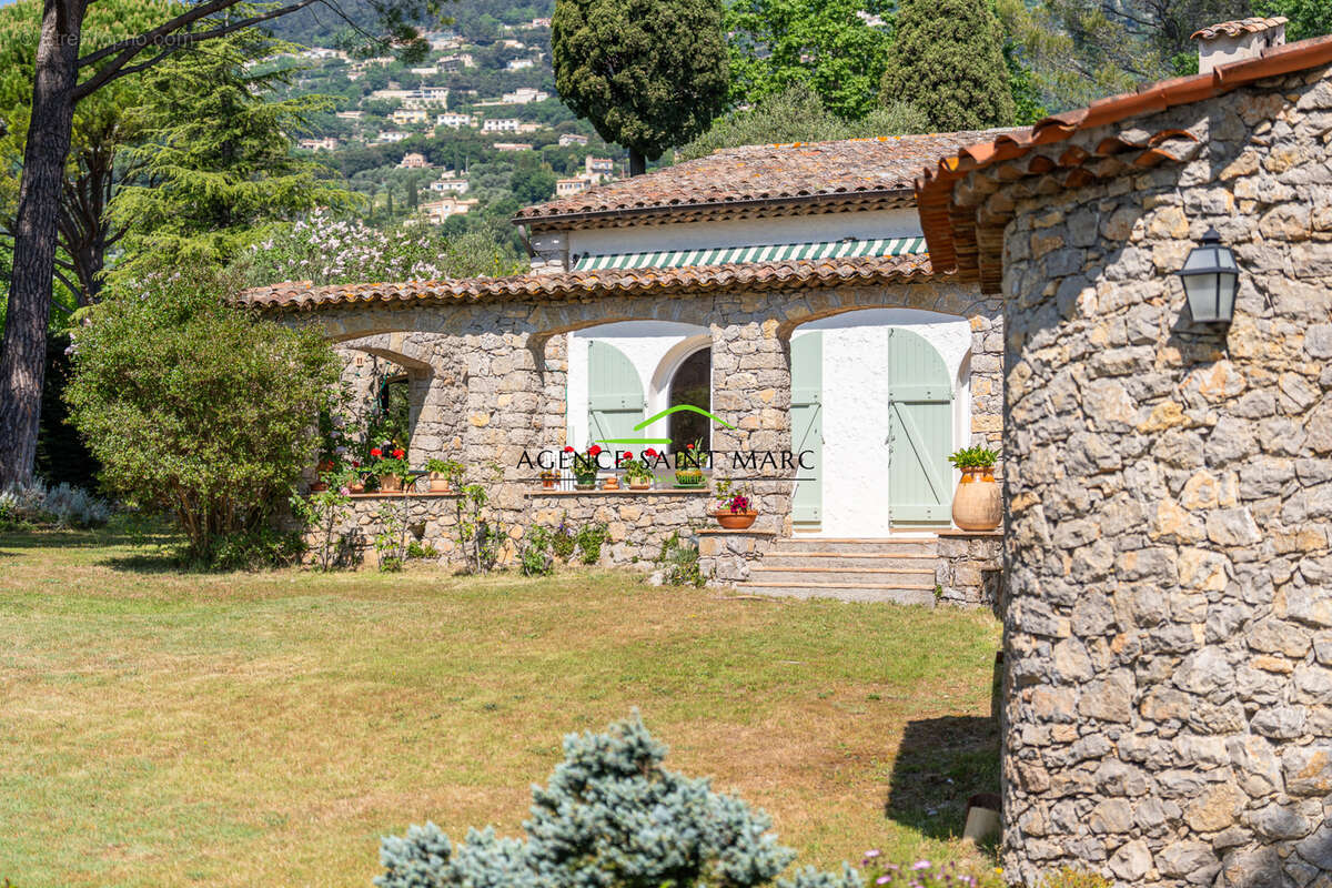 Maison à PEYMEINADE