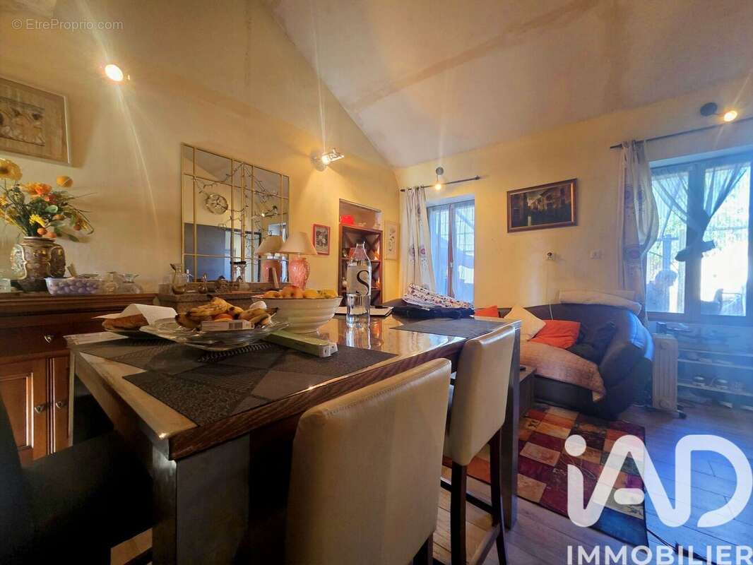Photo 3 - Appartement à MONACIA-D'AULLENE