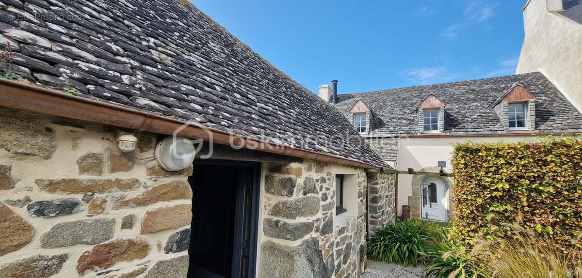 Maison à PLOUGASNOU