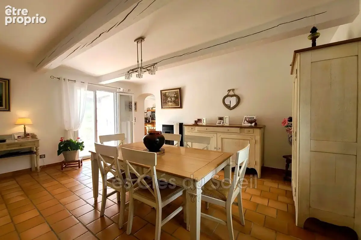 Maison 5 pièces 117 m² à vendre à Cuers (83390) - photo 4