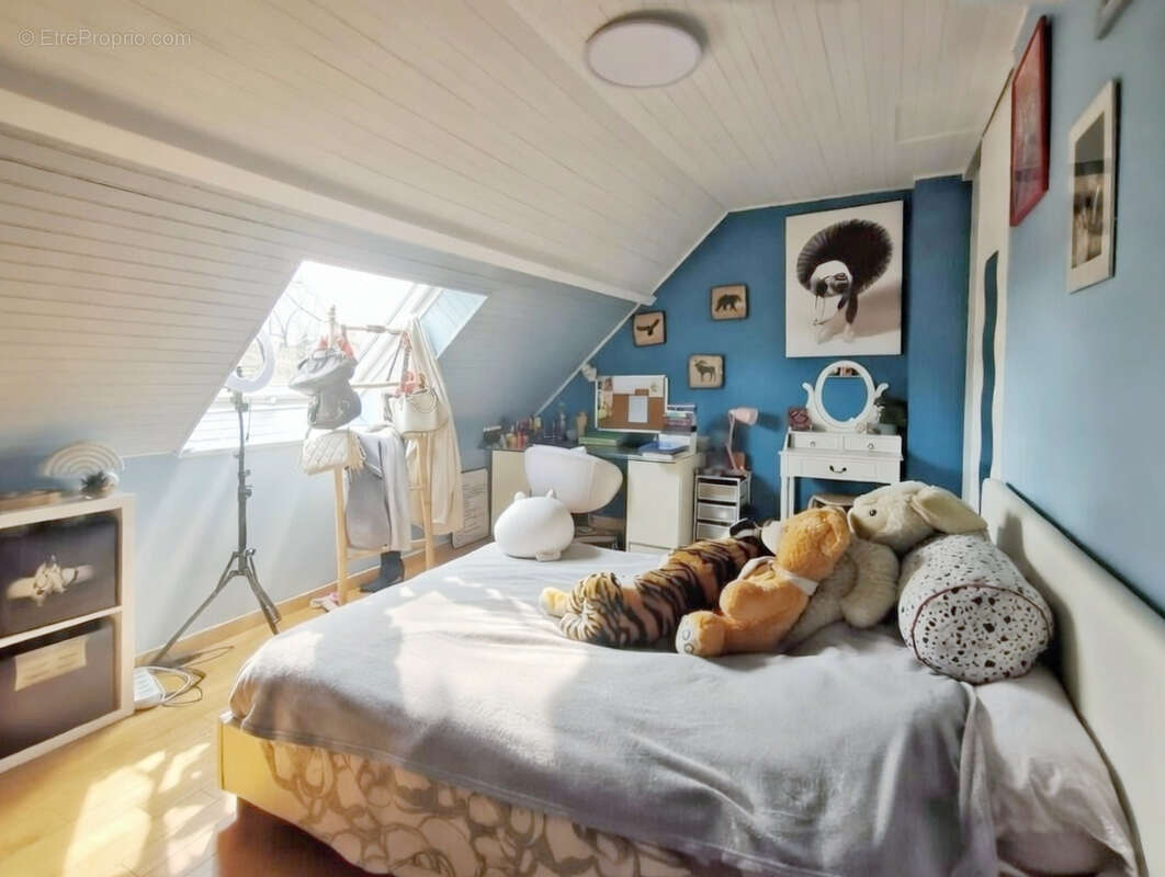 Maison à MAGNY-LES-HAMEAUX