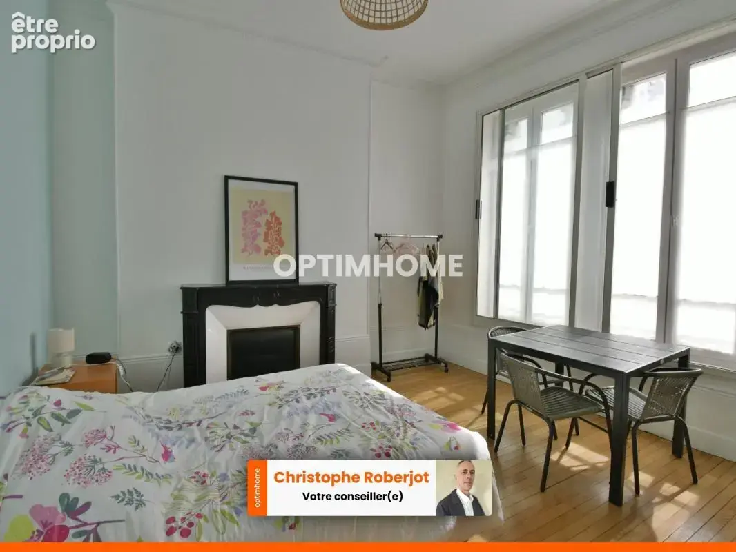 Lumineux appartement Haussmanien de 142m2 au centre-ville de Chalon sur Saône - photo 3