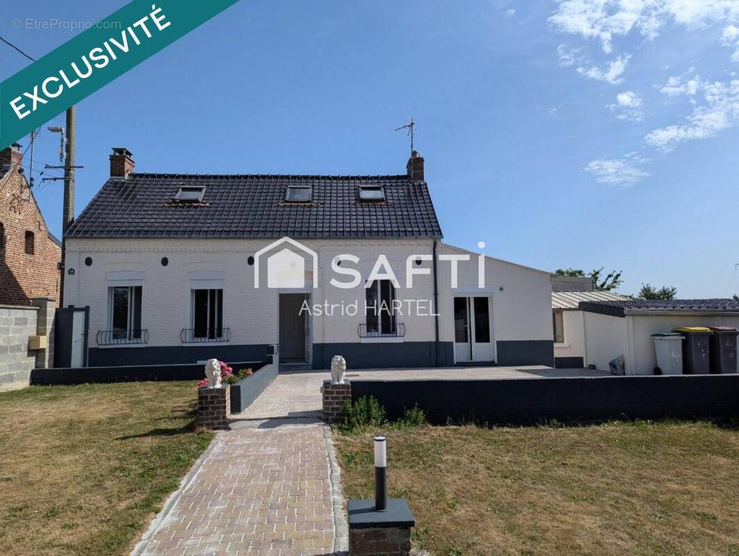 Photo 1 - Maison à FONTAINE-AU-PIRE