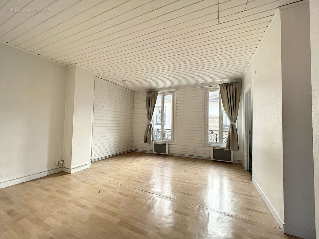 Appartement à SURESNES