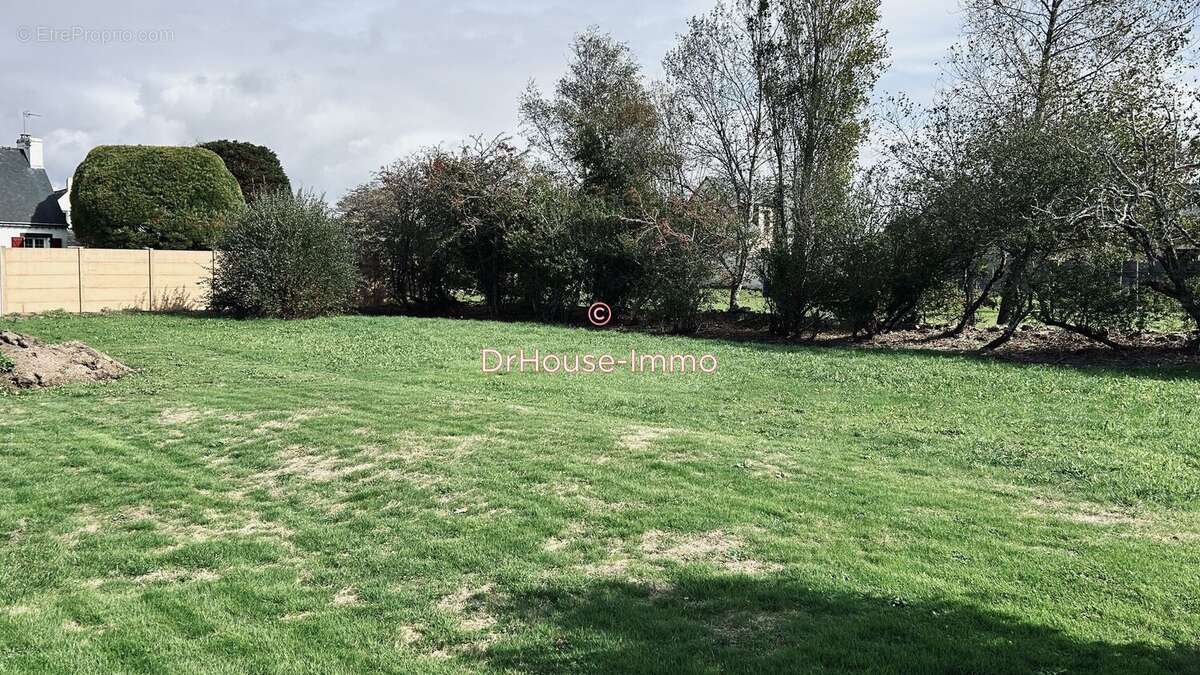 Terrain à ERDEVEN