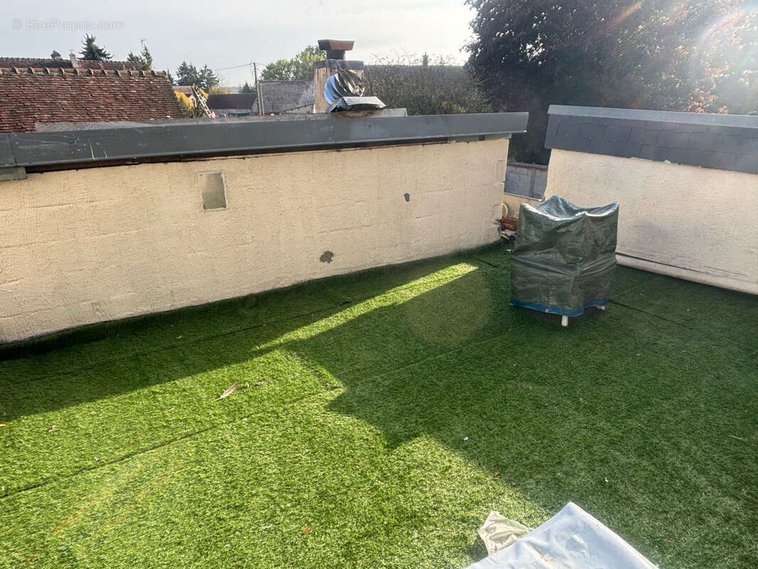 Maison à CHATEAUNEUF-EN-THYMERAIS