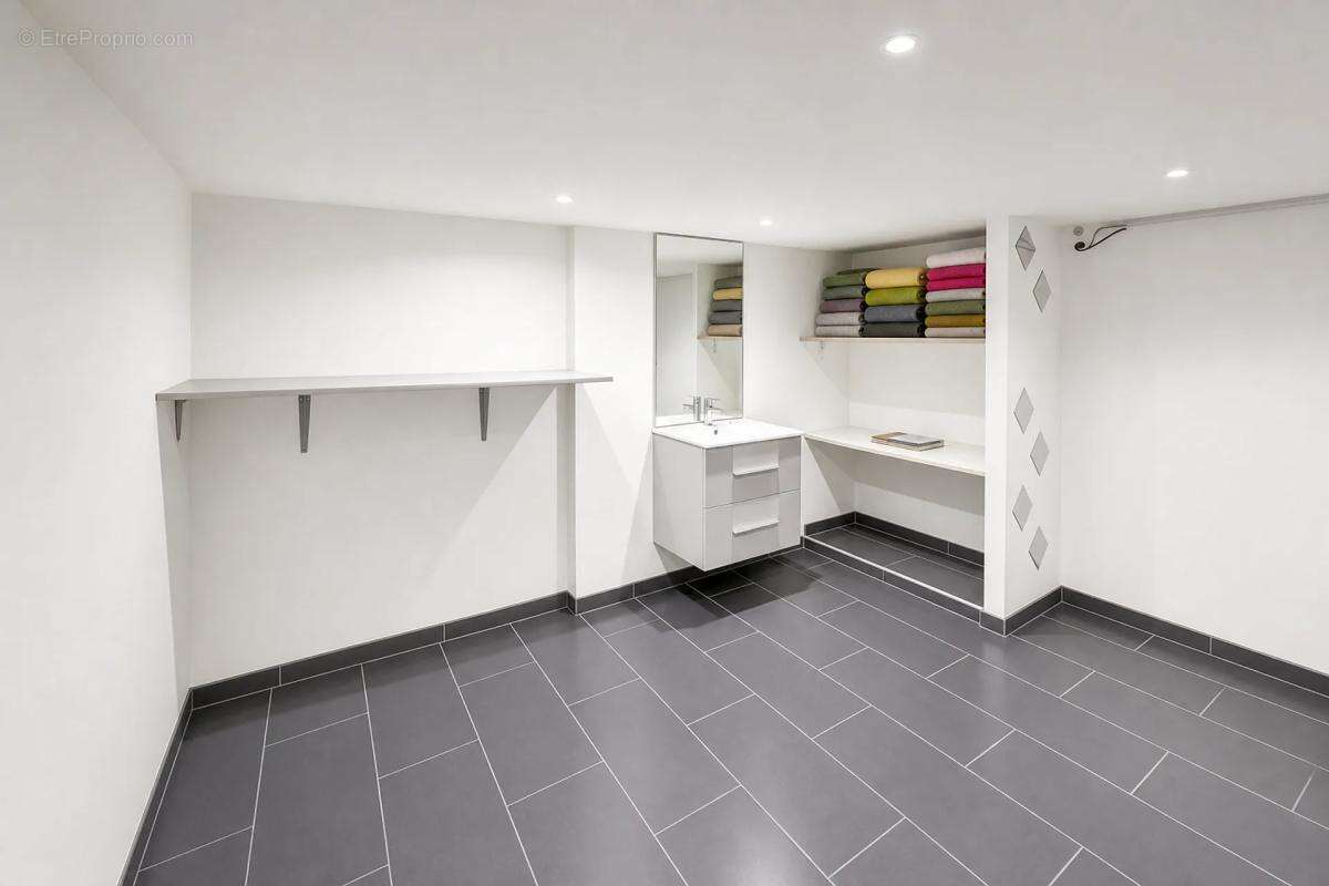 Maison rénovée 6 pièces à Bergerac - photo 11