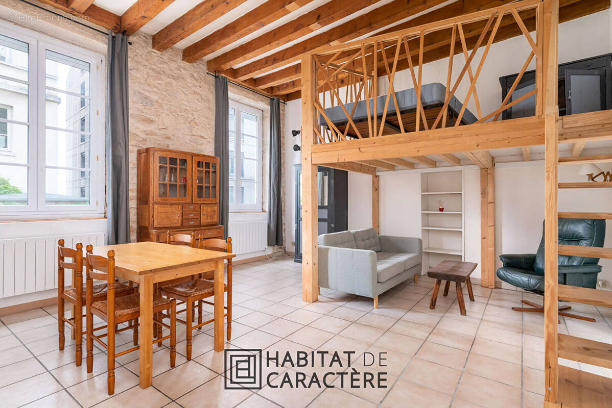 Appartement à LYON-1E