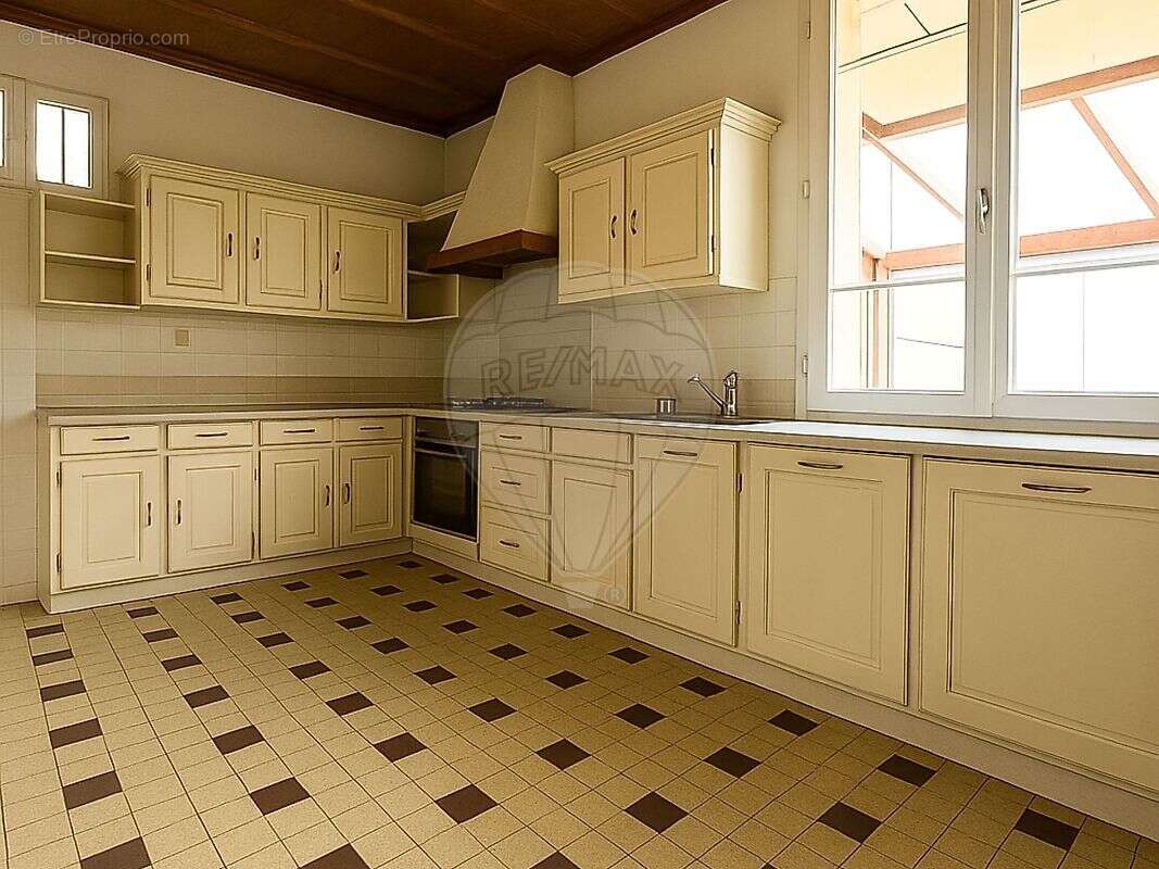 Maison à MONTATAIRE