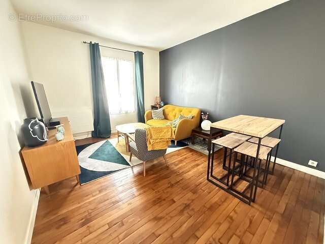 Appartement à MAISONS-ALFORT