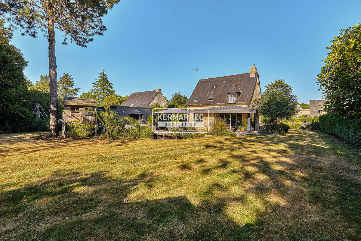 A vendre  Domaine de Tizé  Allée du Grand Tertre Thorigné-Fouillard  maison 7 pièces, entre caractère et contemporain, au coeur  - photo 2