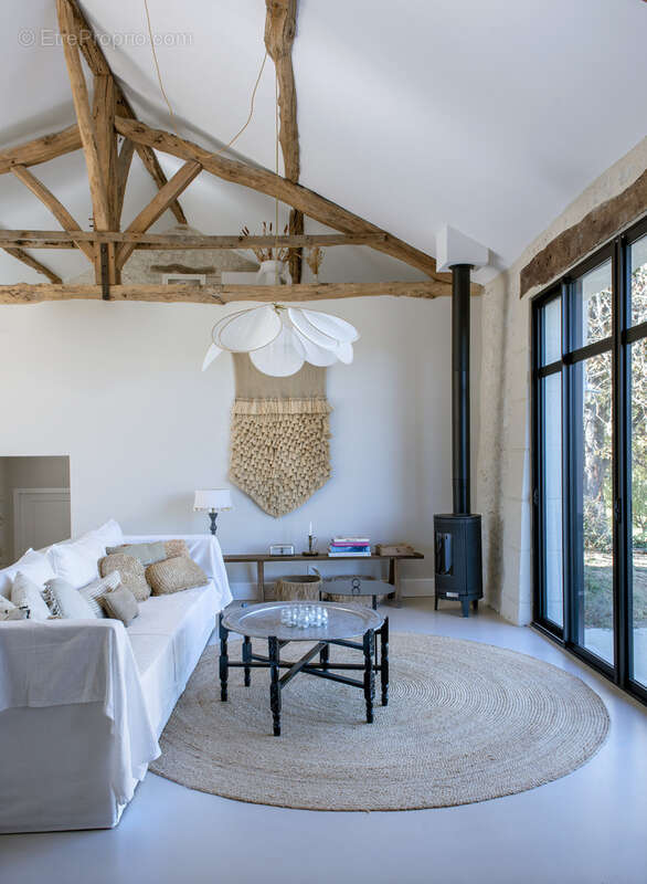 Maison à SAVIGNAC-SUR-LEYZE