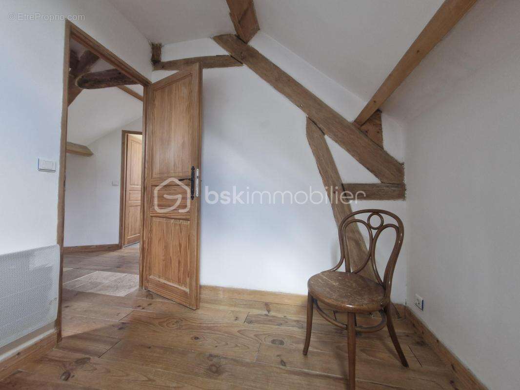 Charmante maison en pierres avec terrasse et jardin - photo 9