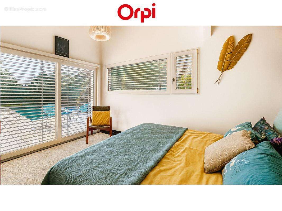 Maison à VETRAZ-MONTHOUX