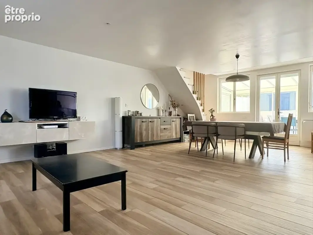 Maison 5 pièces 131 m² à vendre à Elancourt (78990) - photo 3