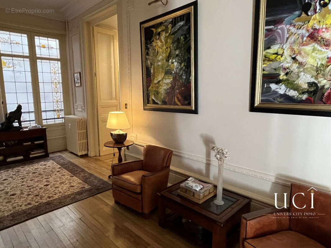 Appartement 307 m² à Nantes  - photo 9