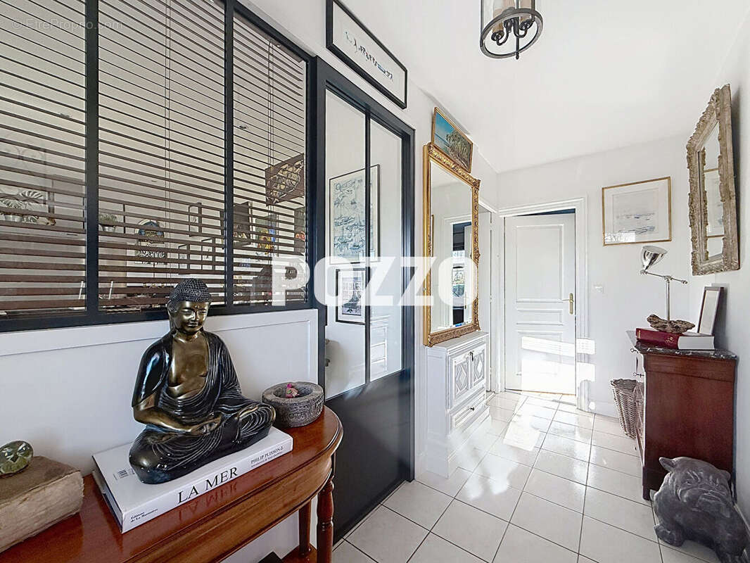 Maison à SAINT-PAIR-SUR-MER