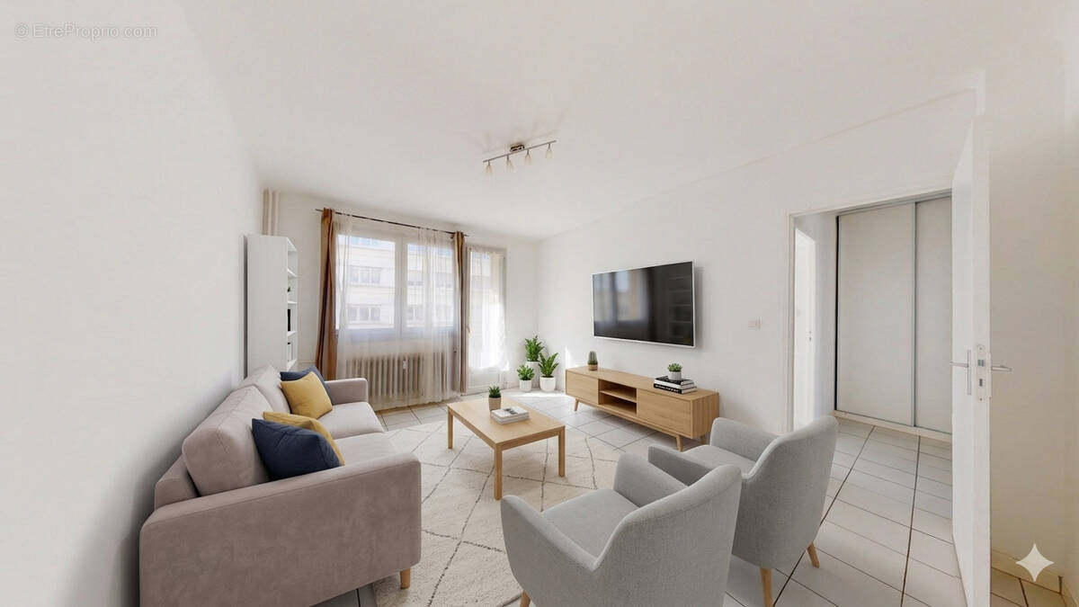 Appartement à SAINT-ETIENNE