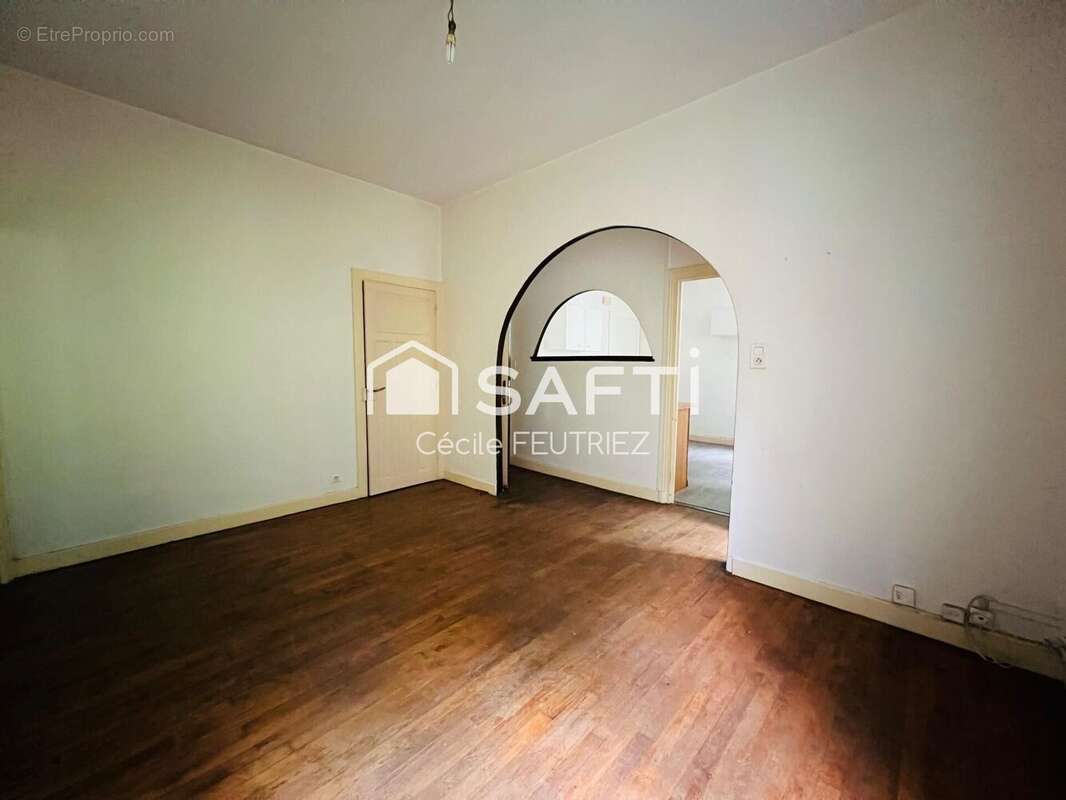 Photo 4 - Appartement à SAINT-BONNET-AVALOUZE