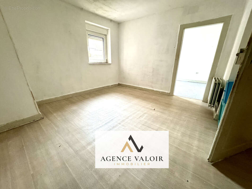 Sarralbe - maison de ville - 160m2 - 4 chambres - photo 18