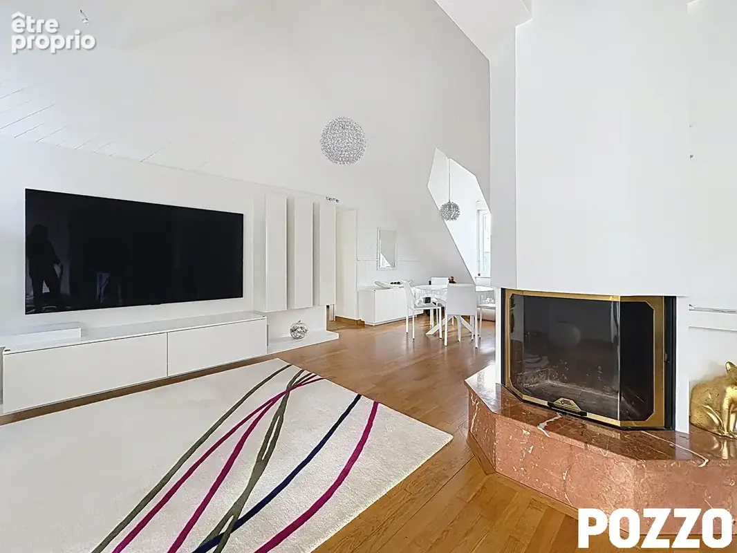 Appartement  centre ville Coutances 3 pièce(s) 99 m2 vue dégagée sur parc - photo 4
