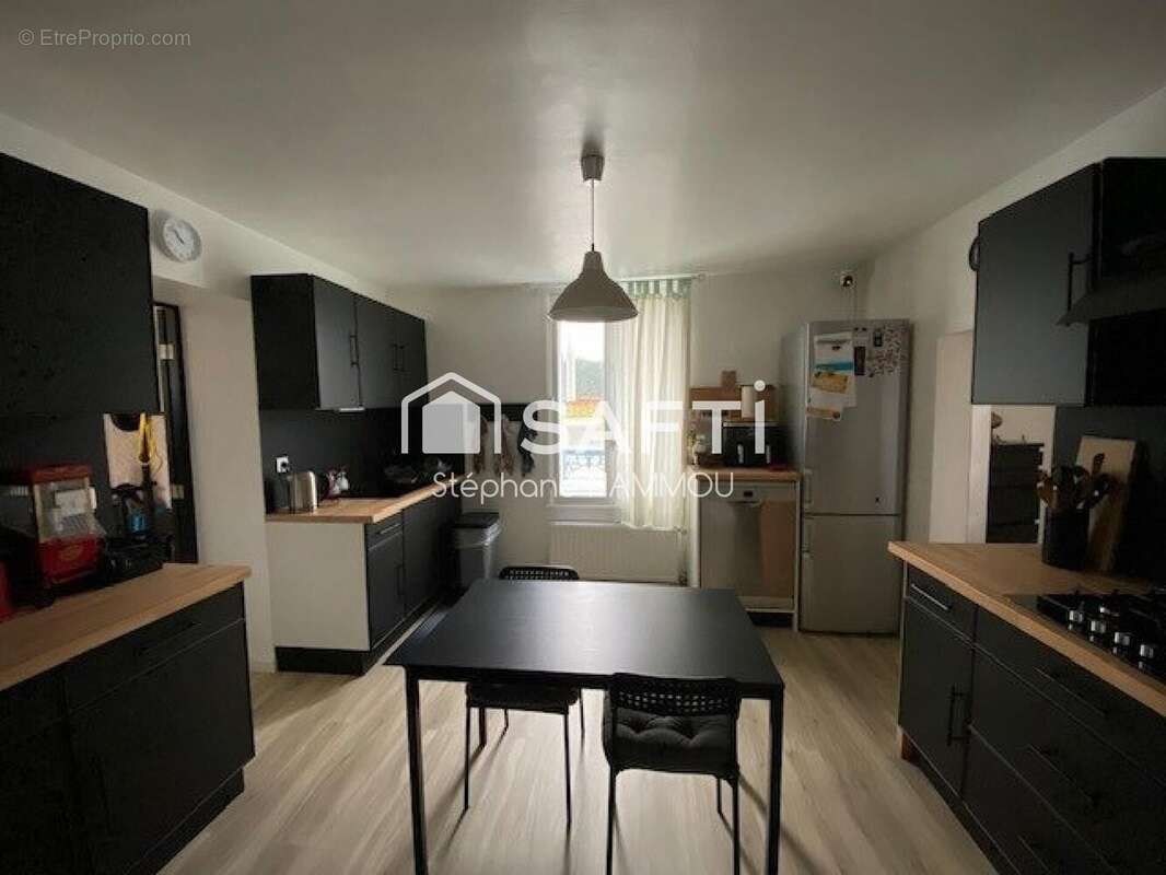 Photo 2 - Maison à LA FERTE-SOUS-JOUARRE