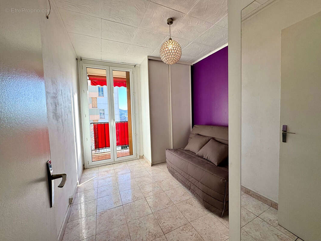 Appartement à MARSEILLE-11E