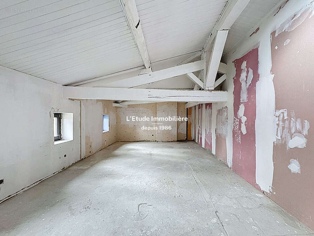 Appartement à RILLIEUX-LA-PAPE