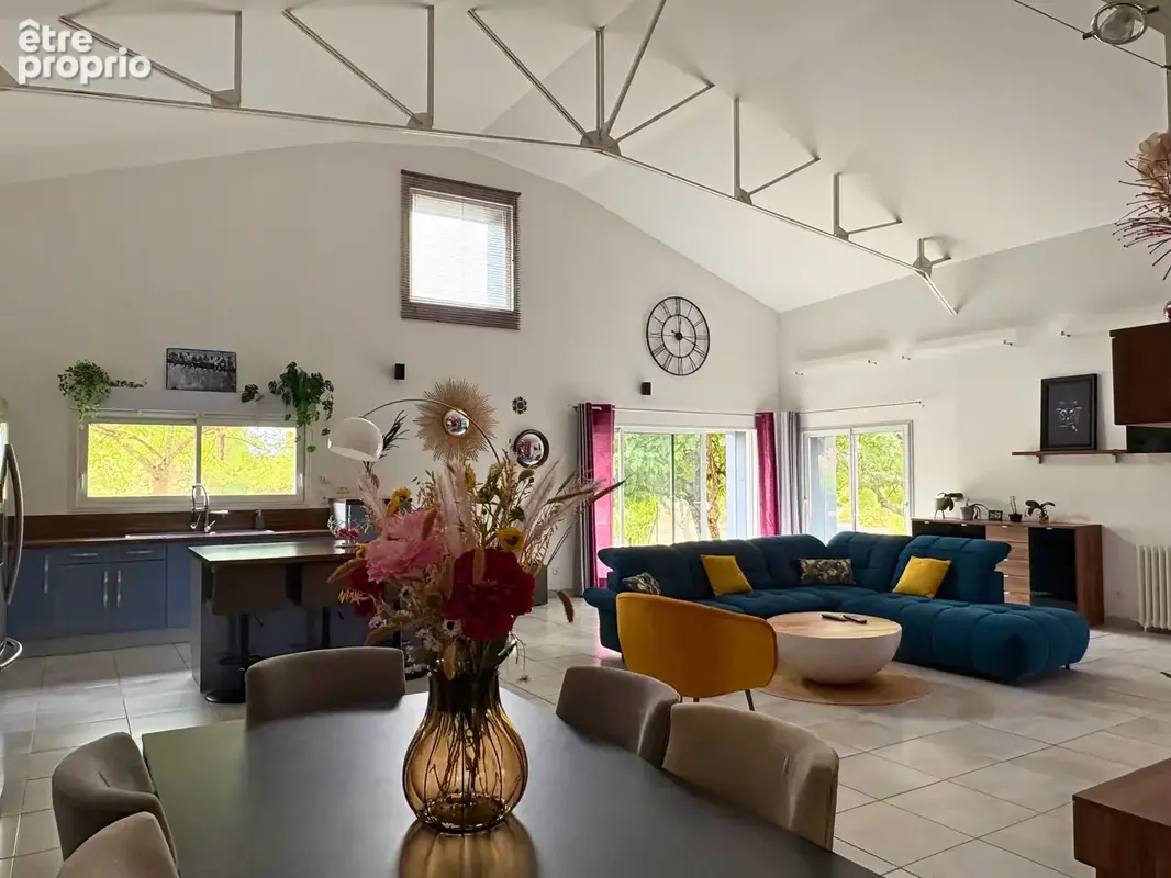Photo Maison à Chateaubernard au prix de 360 000€