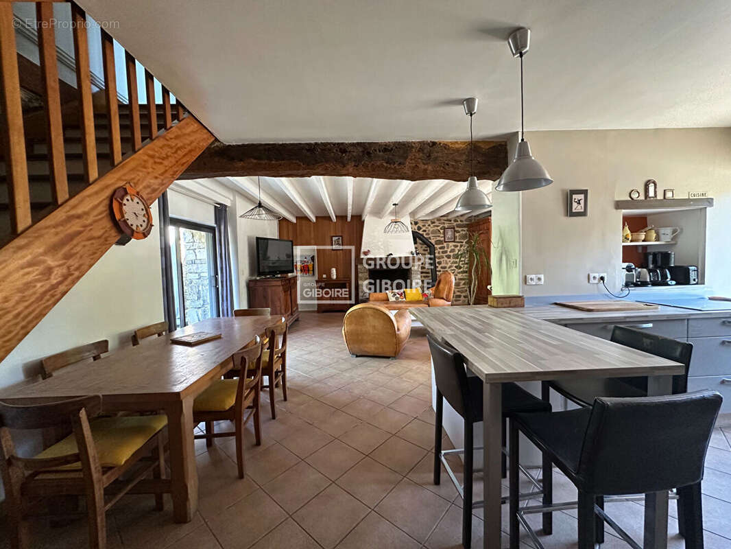 Maison à GUICHEN