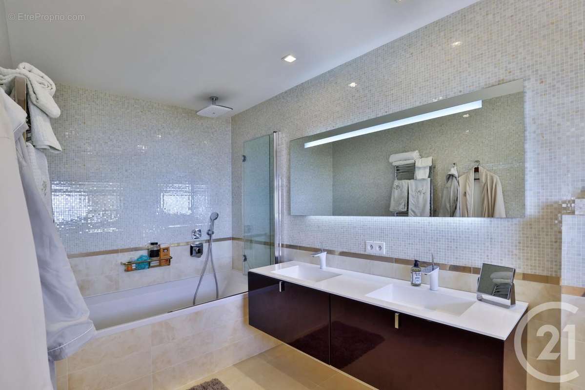 Maison à VILLEFRANCHE-SUR-MER