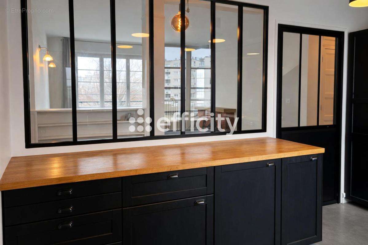 Appartement à VERSAILLES